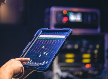 Remote control and sound setting from the tablet, the sound engineer adjusts the sound.